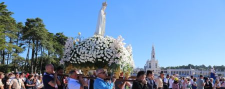 KIRCHE IN NOT lädt zu einem besonderen Kino-Nachmittag nach München