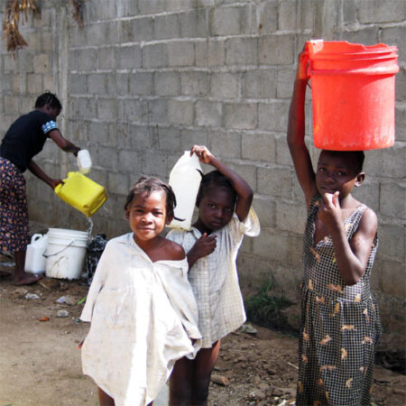 Haiti: KIRCHE IN NOT leistet Soforthilfe nach Erdbeben